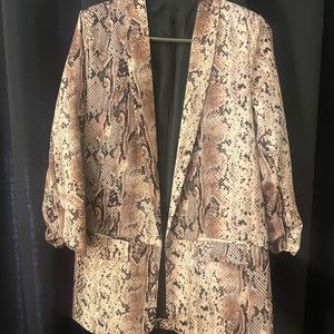 Snakeskin print blazer